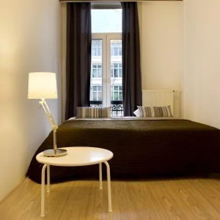 Damsko Apartamento *